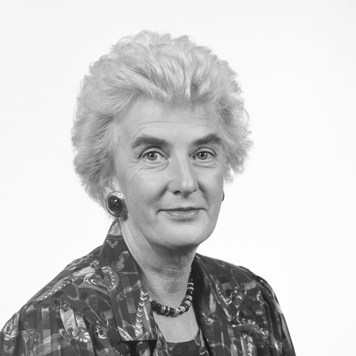 Portrait of MEP Margaret DALY