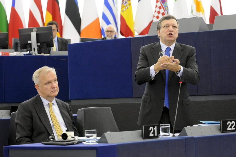 Fotografie 23: Preparations for the European Council meeting (24-25 October 2013)  Council and Commission statements during plenary session week 43 2013 in Strasbourg