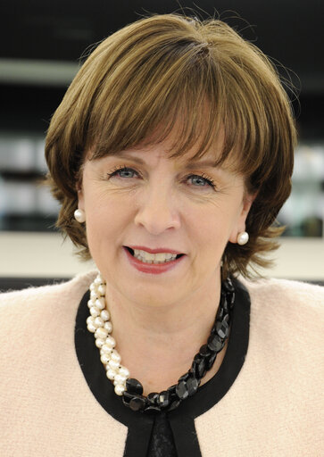 Fotografija 7: MEP Diane DODDS at the European Parliament in Strasbourg