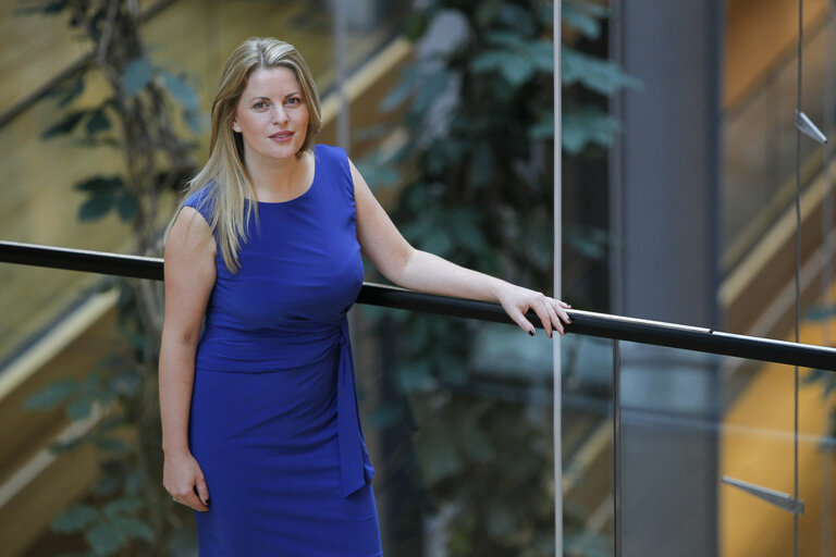 Fotografija 4: MEP Emma McCLARKIN at the European Parliament in Strasbourg