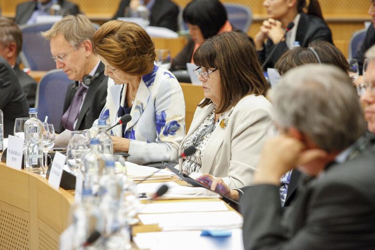 Снимка 6: Meeting of the Conference of the Committee Chairs and of the College of Commissioners