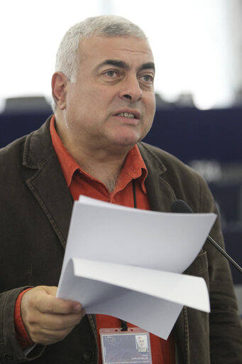 Fotagrafa 26: Plenary session week 41 2013 in Strasbourg - Situation of the Roma people  Council and Commission statements