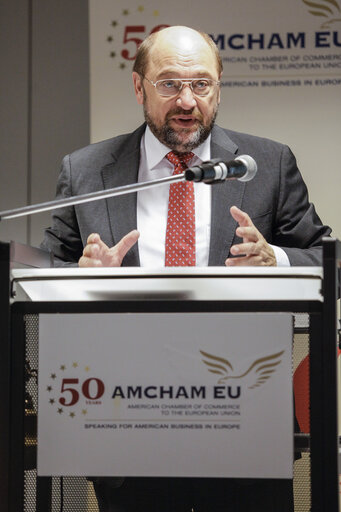 Foto 8: Keynote speech American Chamber of Commerce conference