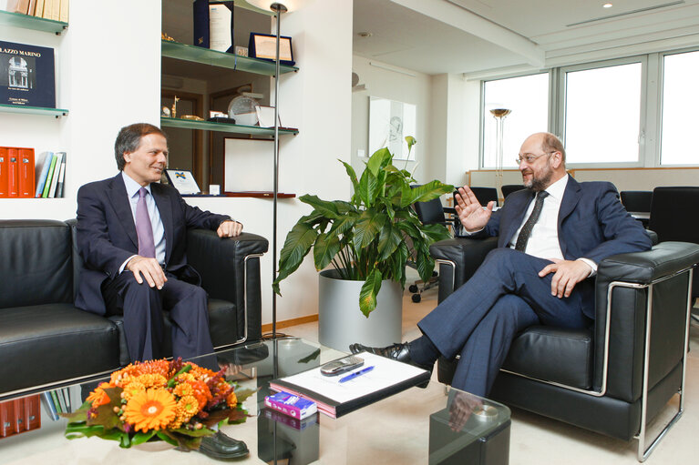 Billede 1: Martin SCHULZ - EP President meets with Enzo Moavero MILANESI, Italian Minister for European Affairs