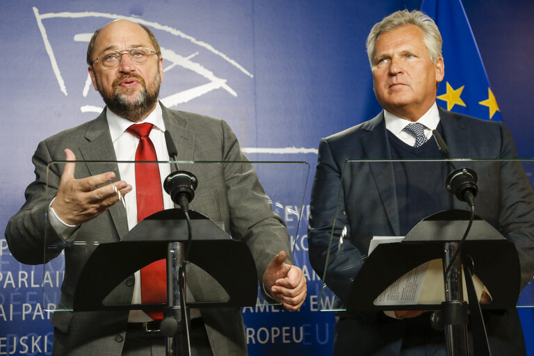 Suriet 8: Joint press point on Monitoring Ukraine by Martin SCHULZ, EP President, former EP President and Aleksander KWASNIEWSKI, former Polish President