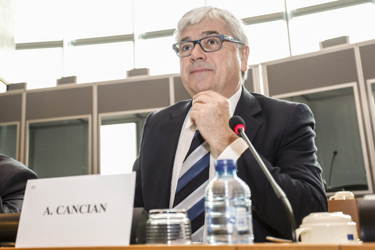 Foto 12: STOA committee meeting