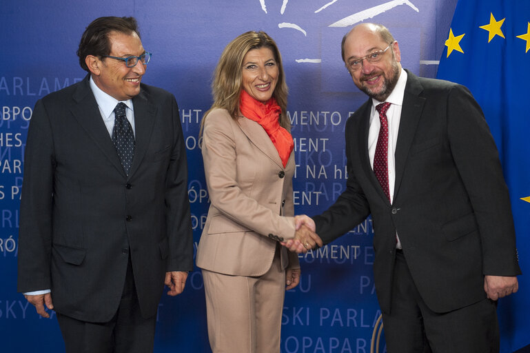 Fotografia 6: EP President meets with the President of Sicily and the Mayor of Lampedusa.