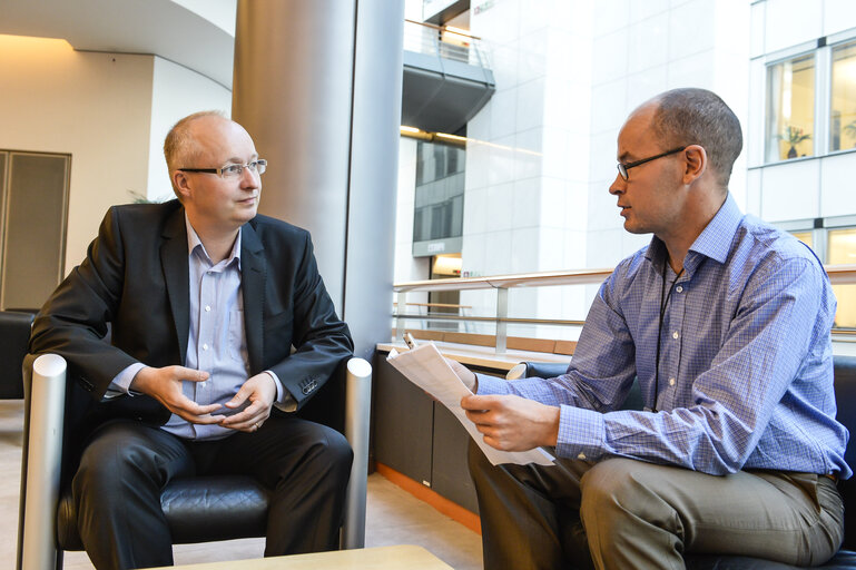 Photo 11: Interview of a MEP Mikael GUSTAFSSON by a Finnish journalist.