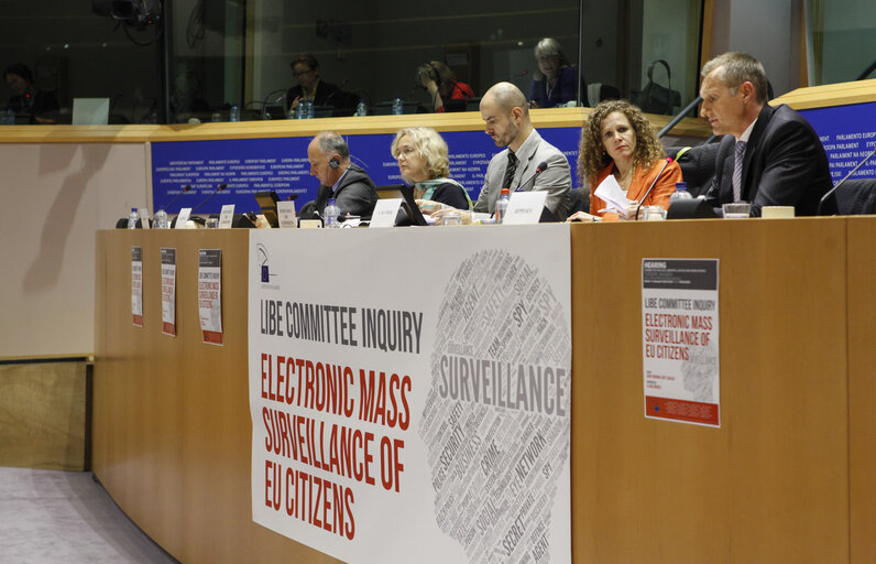Φωτογραφία 19: LIBE - Third hearing of the LIBE Committee Inquiry on Electronic Mass Surveillance of EU Citizens