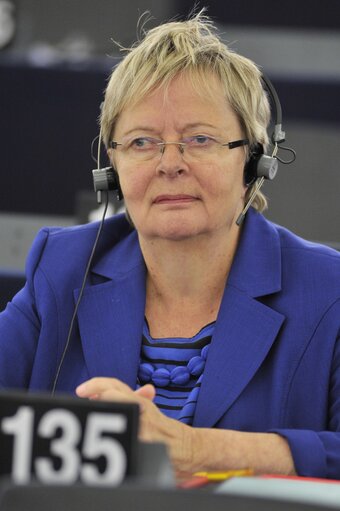 Billede 2: Liisa JAAKONSAARI in plenary session in Strasbourg week 37 2013