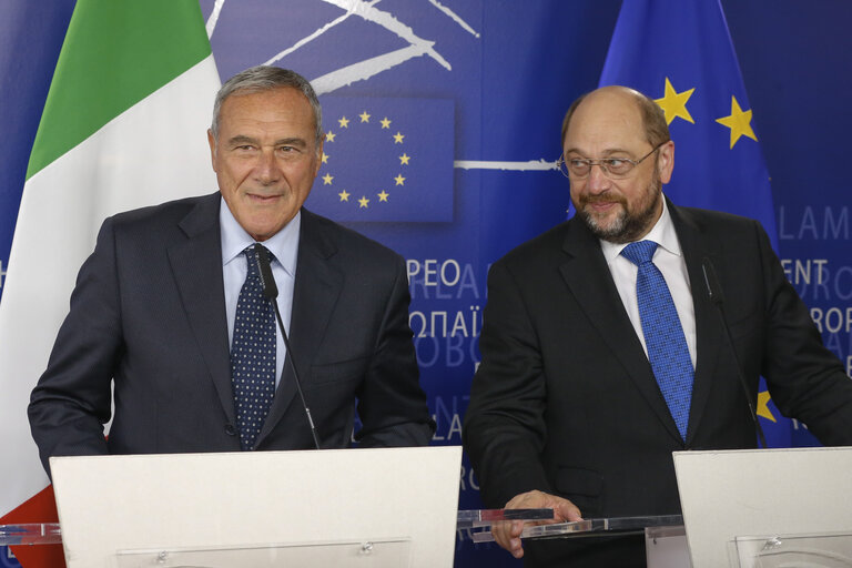 Fotografie 3: EP President meets with President of the Italian Senate.