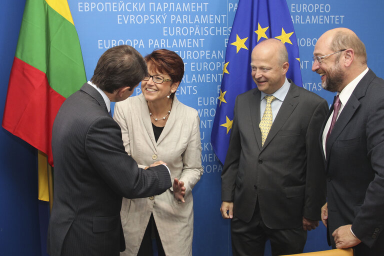 Fotografie 4: Lex signing of a regulation concerning investigations conducted by the European Anti-Fraud Office (OLAF)