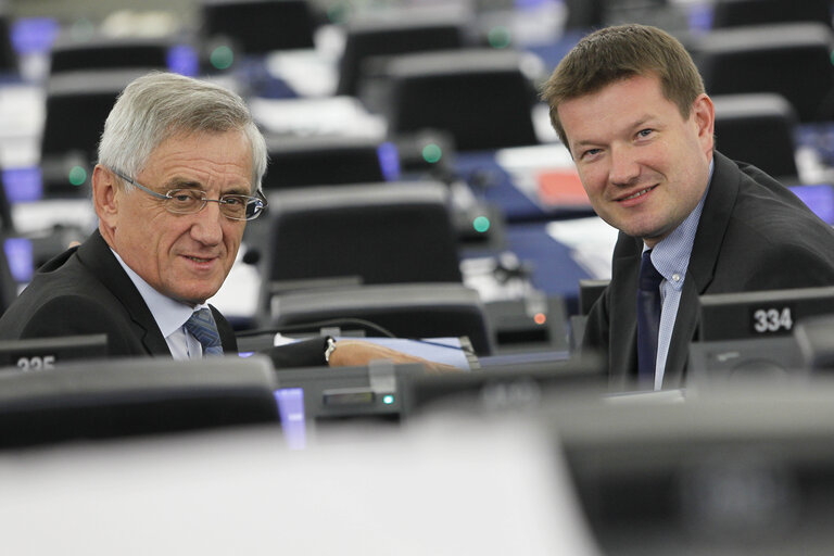 Fotografi 3: Martin KASTLER  and Albert DESS negotiating on biodiversity in EU