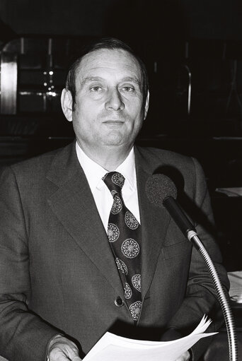 Zdjęcie 9: The delegue Jean-Francois PINTAT during a session in Strasbourg on September 1978.