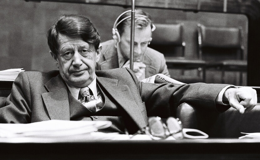 The delegue Erhard JAKOBSEN during a session in Luxembourg in December 1978.