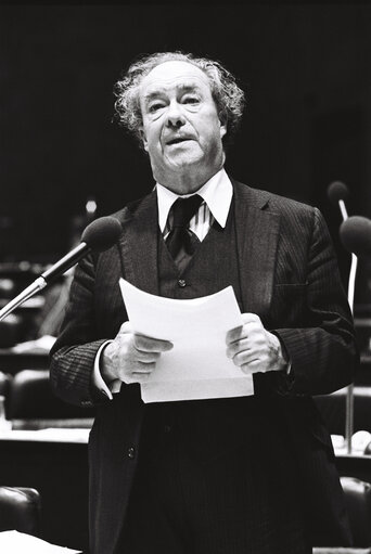 The delegue Lord Rowland ST OSWALD during a session in Luxembourg in December 1978.