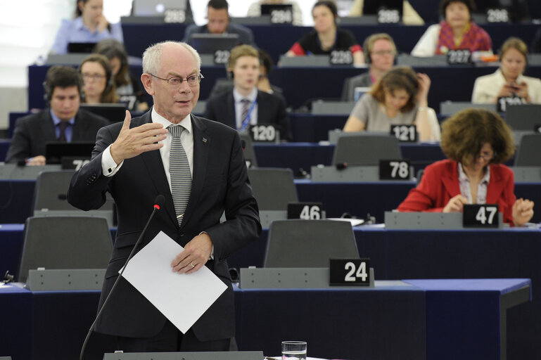 Fotografia 6: Plenary session in Strasbourg - Week 27 2013 - Review of the Irish Presidency, including the MFF agreement - Council and Commission statements