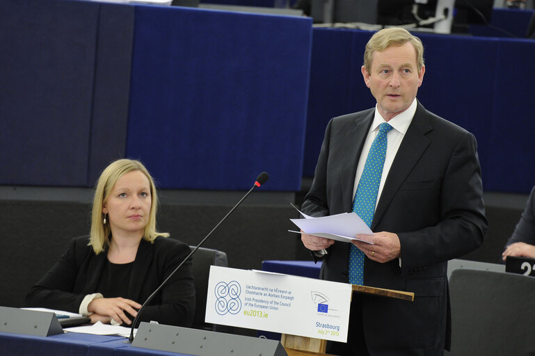 Fotografia 1: Plenary session in Strasbourg - Week 27 2013 - Review of the Irish Presidency, including the MFF agreement - Council and Commission statements