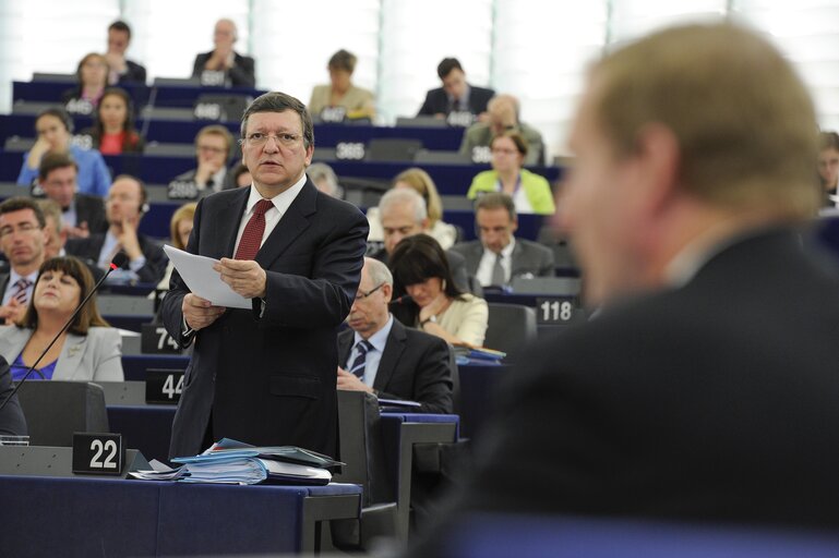 Foto 43: Plenary session in Strasbourg - Week 27 2013 - Review of the Irish Presidency, including the MFF agreement - Council and Commission statements