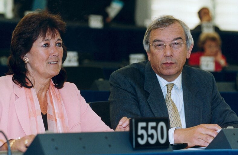 Nuotrauka 7: MEPs in plenary session in Strasbourg.