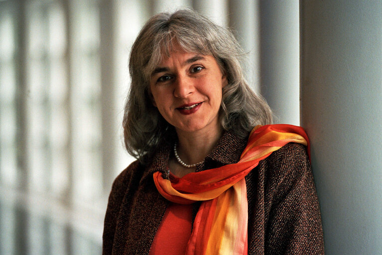 Foto 4: MEP Elisabeth SCHROEDTER at the EP in Strasbourg.