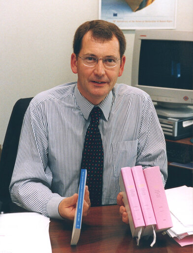 Valokuva 11: Portrait of Graham WATSON at the EP in Brussels.