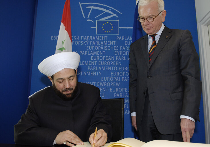 Billede 3: Bilateral meeting with the Grand Mufti of Syria,  Ahmad Badr AL-DIN HASSOUN