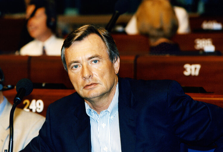 Harald ETTL in plenary session in Strasbourg.