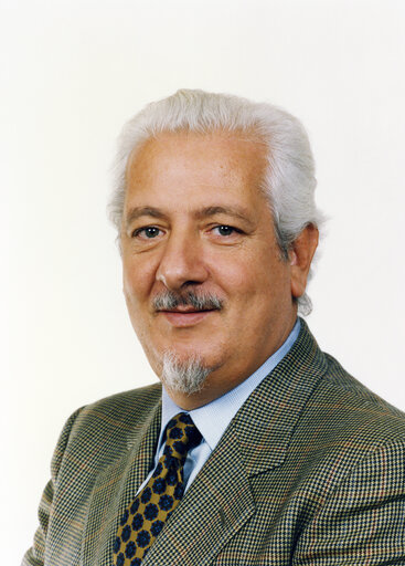 Portrait of MEP Antonio MAZZONE in 1989