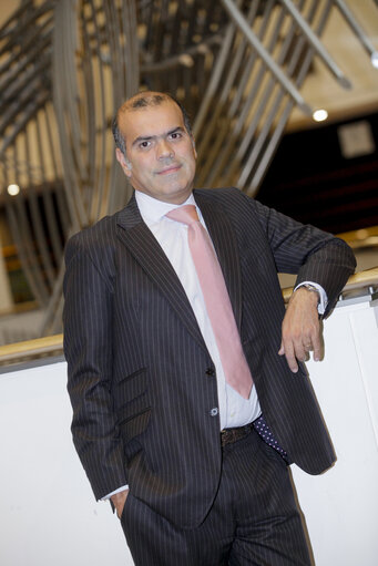 Fotografia 1: MEP Diego FEIO at the European Parliament in Brussels