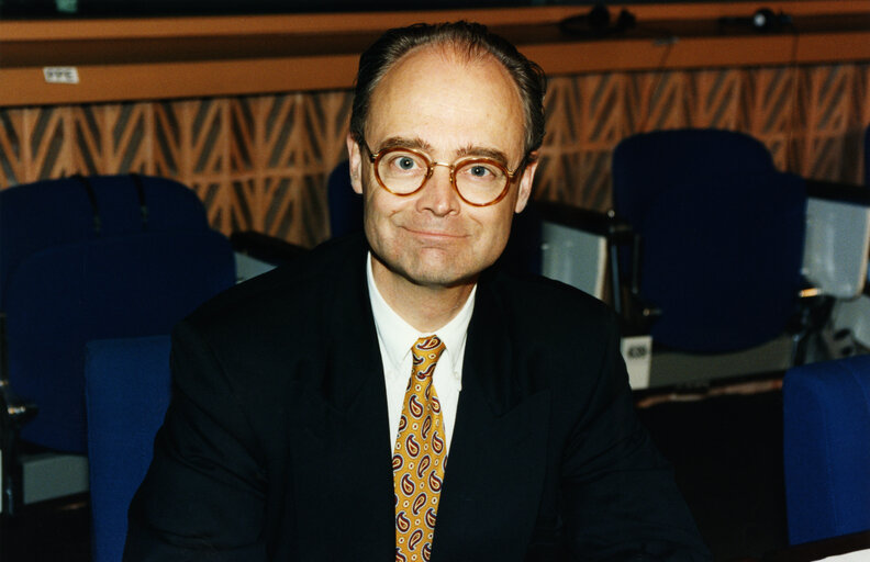 Per STENMARCK in plenary session in Strasbourg.