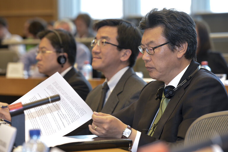 Fotografija 11: INTA  - Exchange of views with Ambassador of the Republic of Korea to the European Union