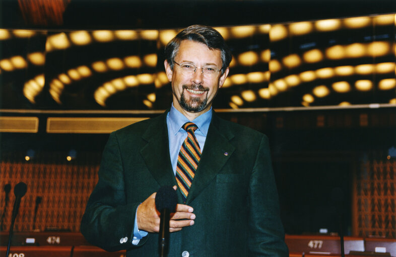 Friedhelm FRISCHENSCHLAGER in the hemicycle of the EP in Strasbourg.