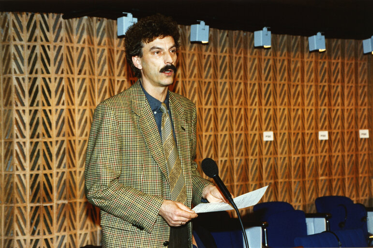 Fotogrāfija 2: Norbert GLANTE in plenary session in Strasbourg.