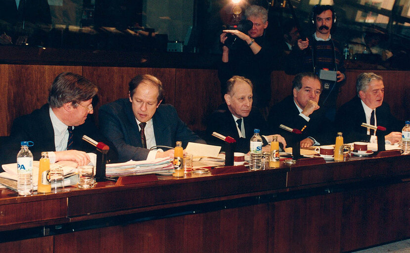 Fotografi 2: Visit of the first foreign minister of post-Soviet Lithuania to the EP in Strasbourg.