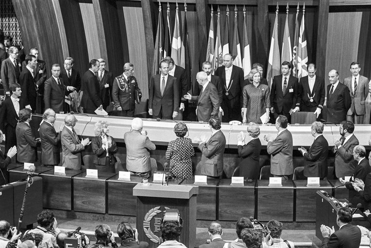 Fotografi 23: Visit of King and Queen of Spain at the European Parliament in Strasbourg in May 1986