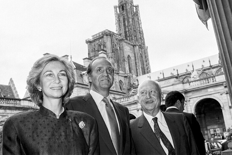 Foto 4: Visit of King and Queen of Spain at the European Parliament in Strasbourg in May 1986