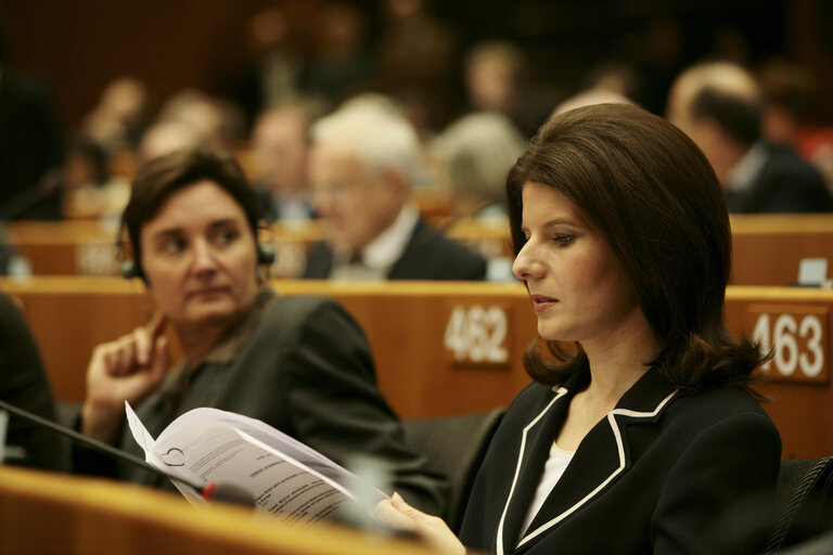 Monica Maria IACOB-RIDZI in plenary session in Brussels.