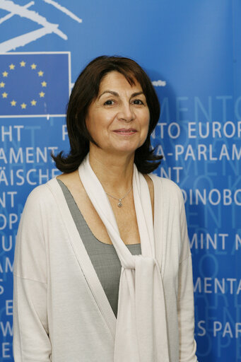 Foto 8: MEP Claire GIBAULT at the EP in Brussels.