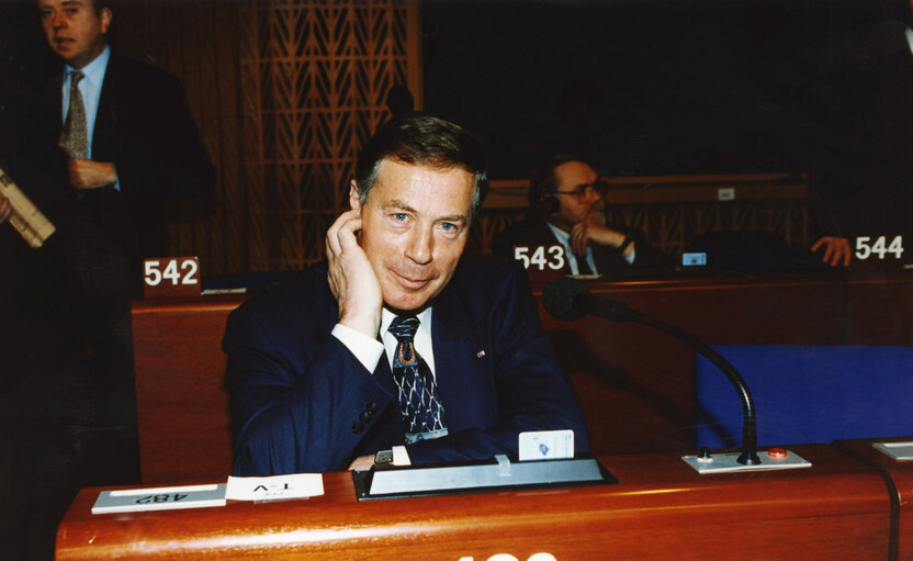 Nuotrauka 6: Wim VAN VELZEN in plenary session in Strasbourg.