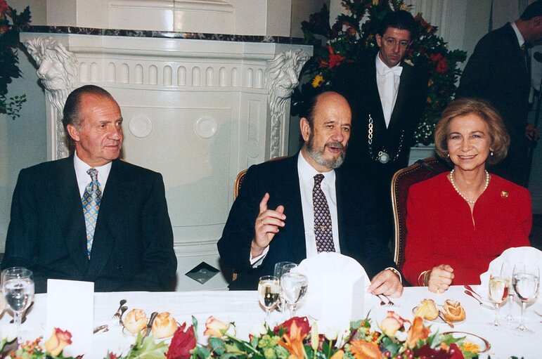 Photo 4 : Visit of the King and Queen of Spain to the EP in Strasbourg.