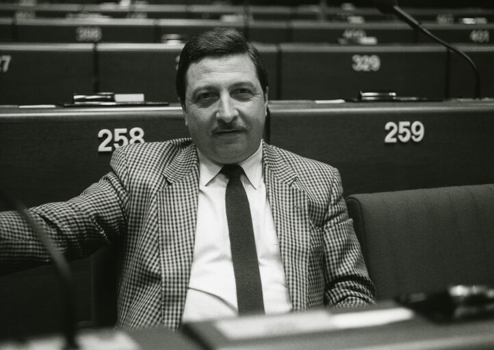 MEP Claude DESAMA attends a plenary session in April 1989