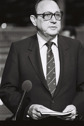 Suriet 2: Plenary Session in Strasbourg in June 1983