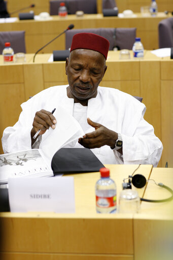 Снимка 15: Extraordinary meeting in the framwork of Africa Week at the EP in Brussels. Panel on intercultural dialogue with the Nobel Prize for Literature, the AU Commissioner for Social Affairs, in charge of culture and the President of the Pan-African Parliament.