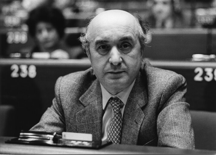 Luigi Ciriaco DE MITA attends a plenary session in December 1984