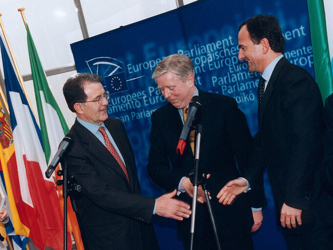 Press conference with the EP President, the EC President and the Italian Minister for Foreign Affairs.