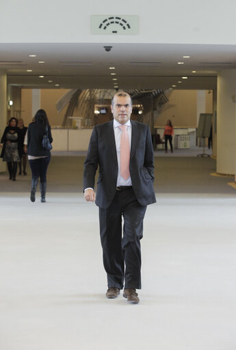 Fotografia 8: MEP Diego FEIO at the European Parliament in Brussels