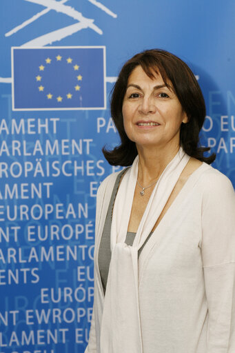 Foto 6: MEP Claire GIBAULT at the EP in Brussels.