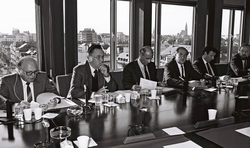 Meeting in February 1989