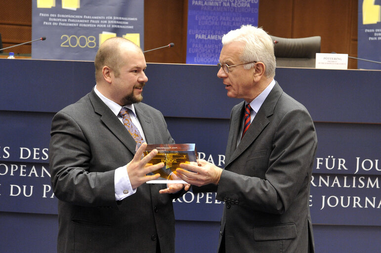 Photo 26 : European Parliament Prize for Journalism 2008